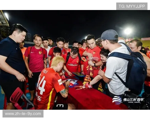 广州凤铝足球俱乐部崛起之路探秘城市精神与绿茵梦想的融合